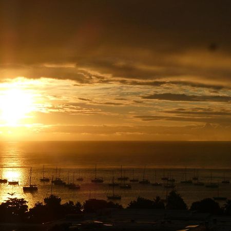 Maeva Sunset View Hotel Punaauia  Eksteriør billede