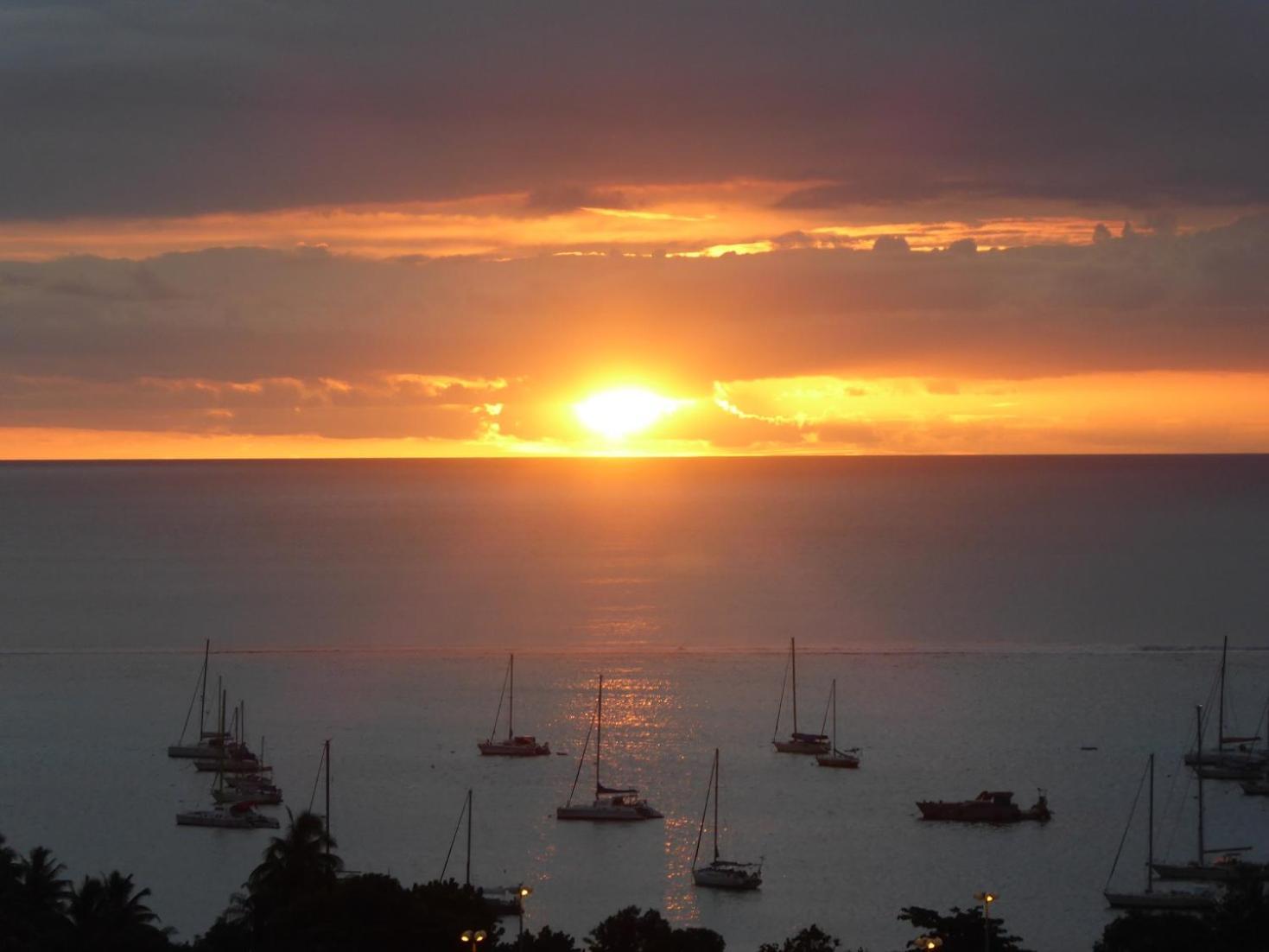 Maeva Sunset View Hotel Punaauia  Eksteriør billede